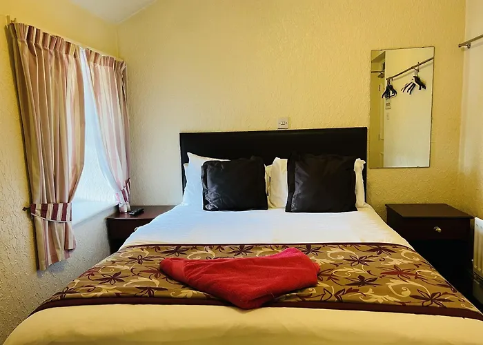 The Roadhouse Hotel